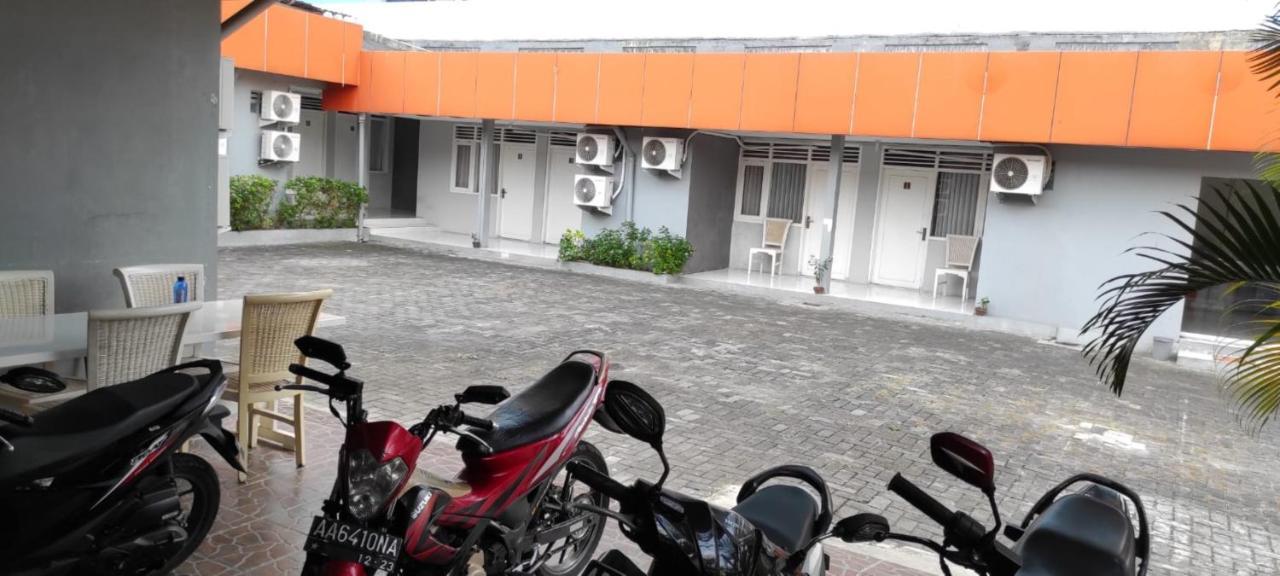 Ratu Guesthouse Sleman  Exterior photo