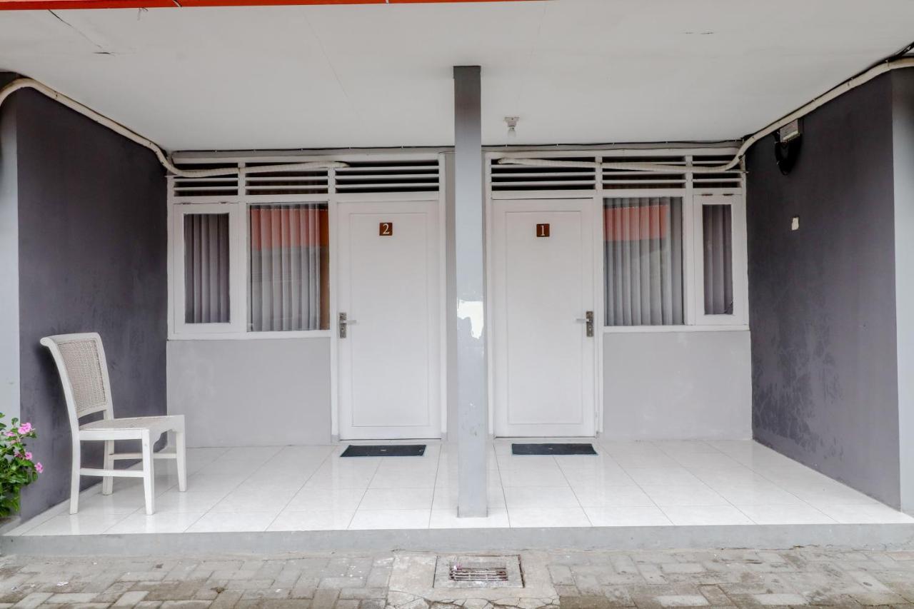 Ratu Guesthouse Sleman  Exterior photo